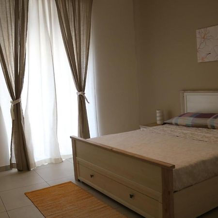 Casavera Apartment アチレアーレ エクステリア 写真
